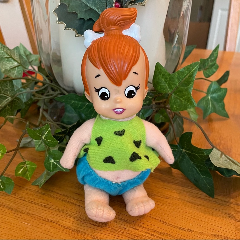 Vintage The Flintstones Mini Pebbles Doll